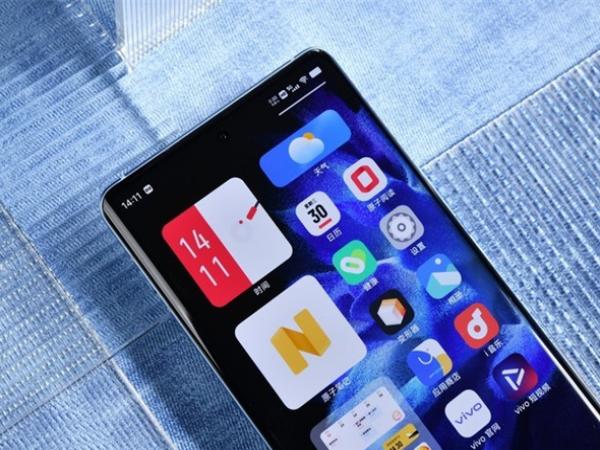 vivo X Note��iPhone 13 Pro Max�Ա�����
