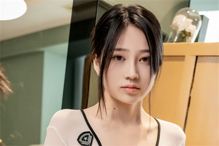 �輧ֱ�����°�
