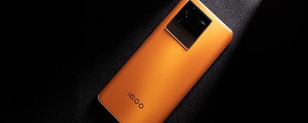 iQOO Neo6 SE�������⣺�ʸд�Ƭ������
