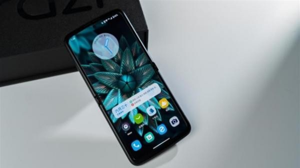 moto razr 2022�۵������⣺�ǳ����õ��ճ�������