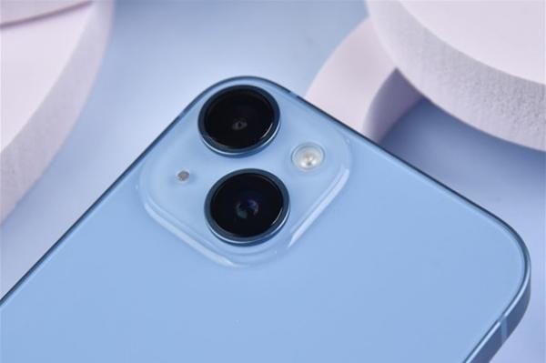 iPhone14��iPhone14 Pro���նԱȣ�4800�����������ж��